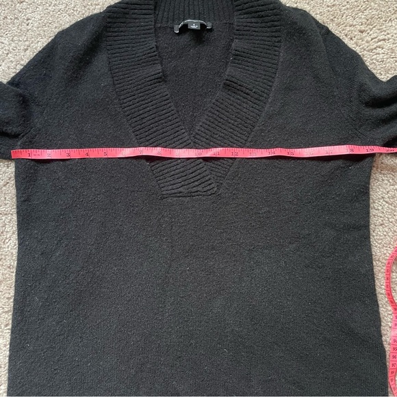 Inc international concepts black sweater v neck small - Picture 7 of 7